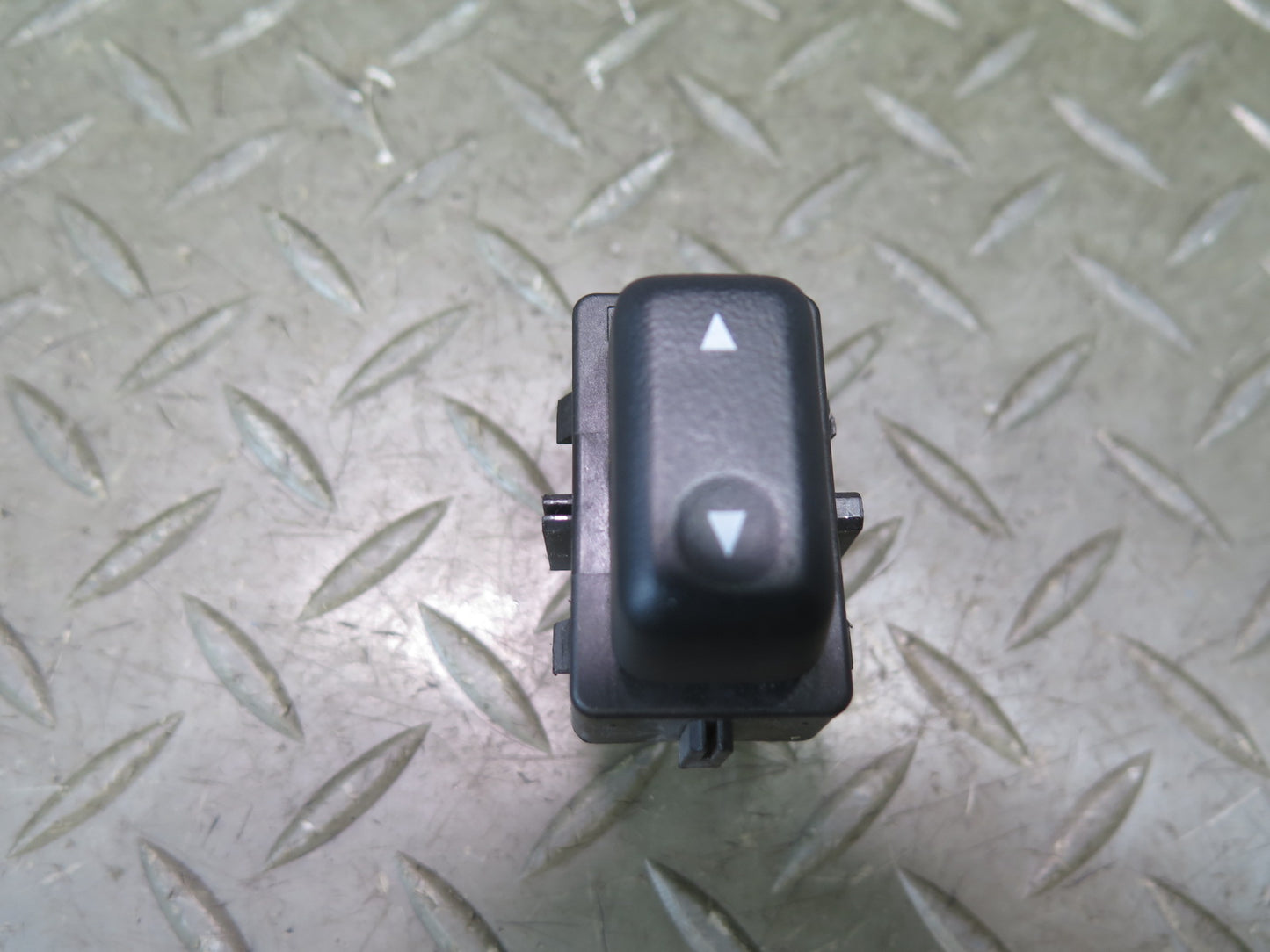 02-05 Ford Thunderbird Right Window Button Switch 3W4T-14529-ADW OEM