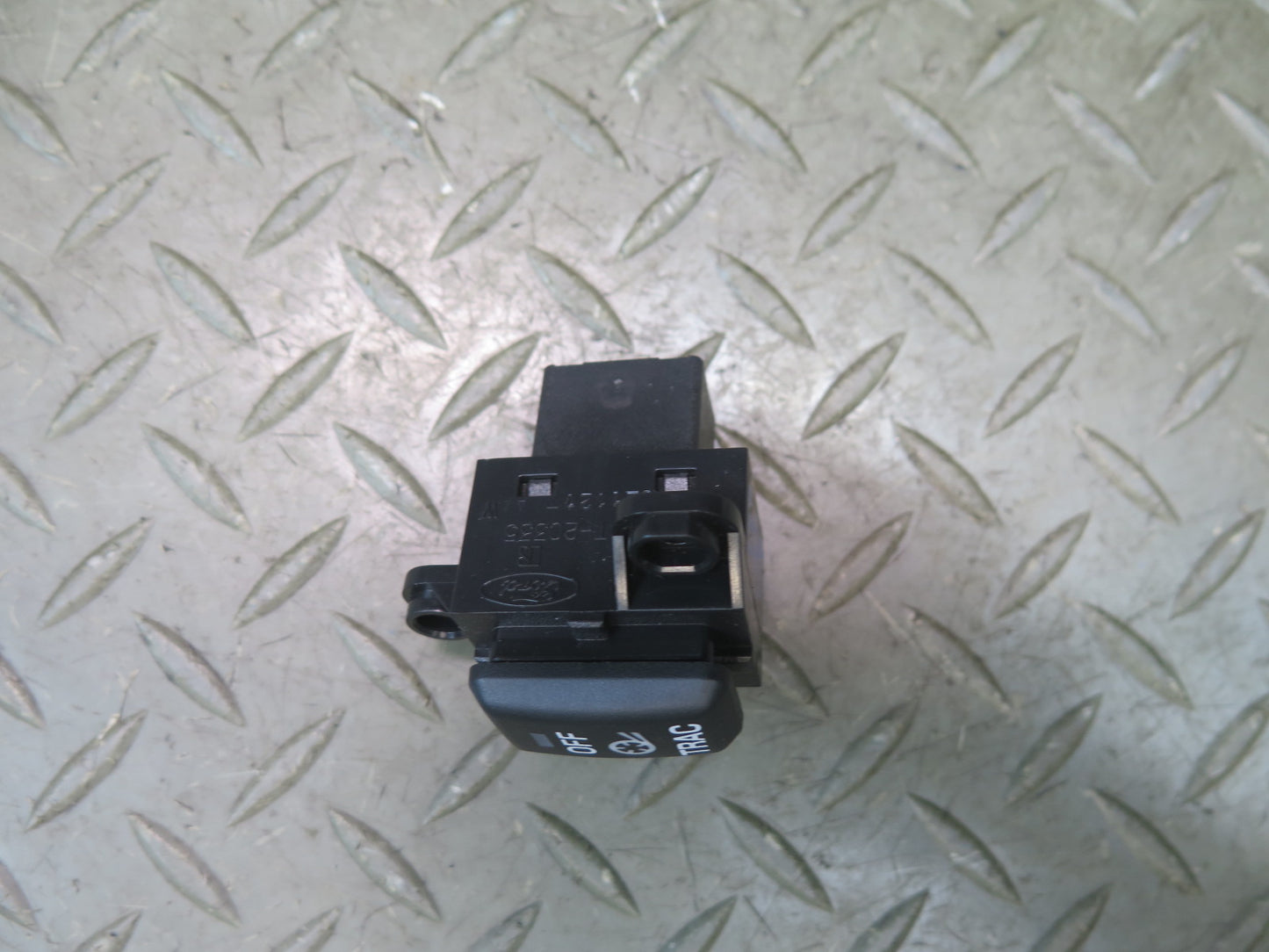 02-05 Ford Thunderbird Traction Control Button Switch XW4T-2C335-AA OEM