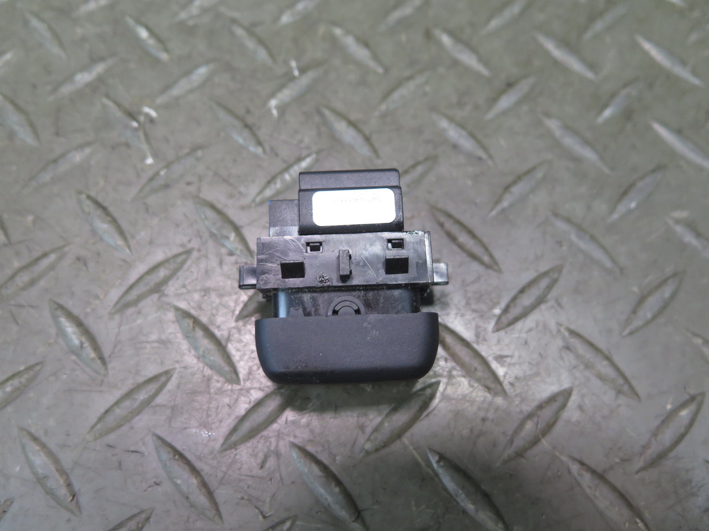 02-05 Ford Thunderbird Right Heated Seat Heater Switch 3W6T-14D694-AC OEM
