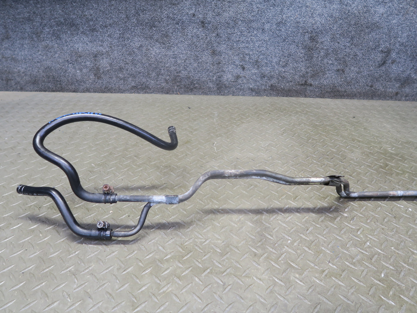 96-98 Nissan Stagea WGC34 RWD RB25 RE4R01A A/T Transmission Oil Cooler Hose OEM