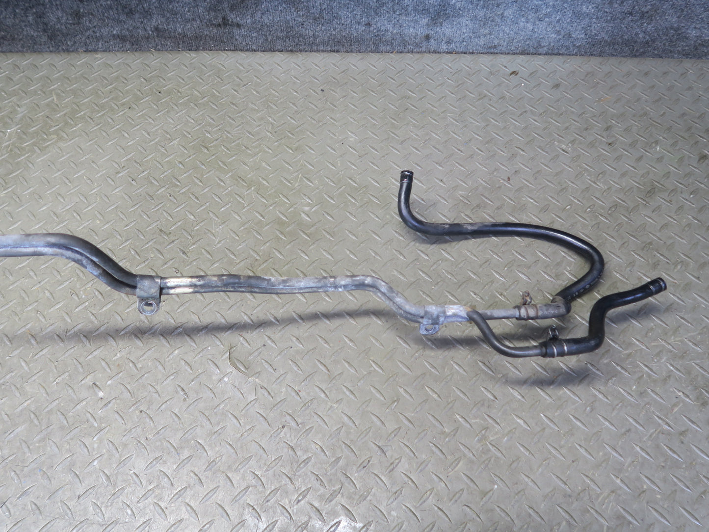 96-98 Nissan Stagea WGC34 RWD RB25 RE4R01A A/T Transmission Oil Cooler Hose OEM