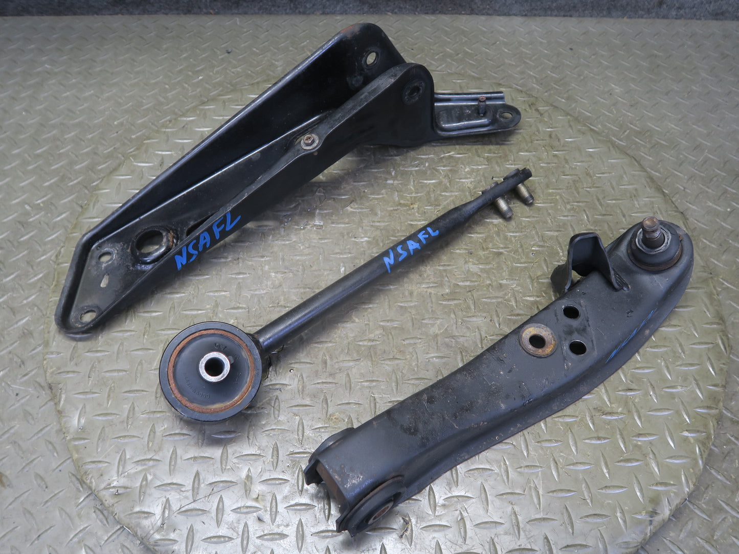 96-98 Nissan Stagea WGC34 RWD Set of 3 Front Left Upper Lower Control Arm OEM