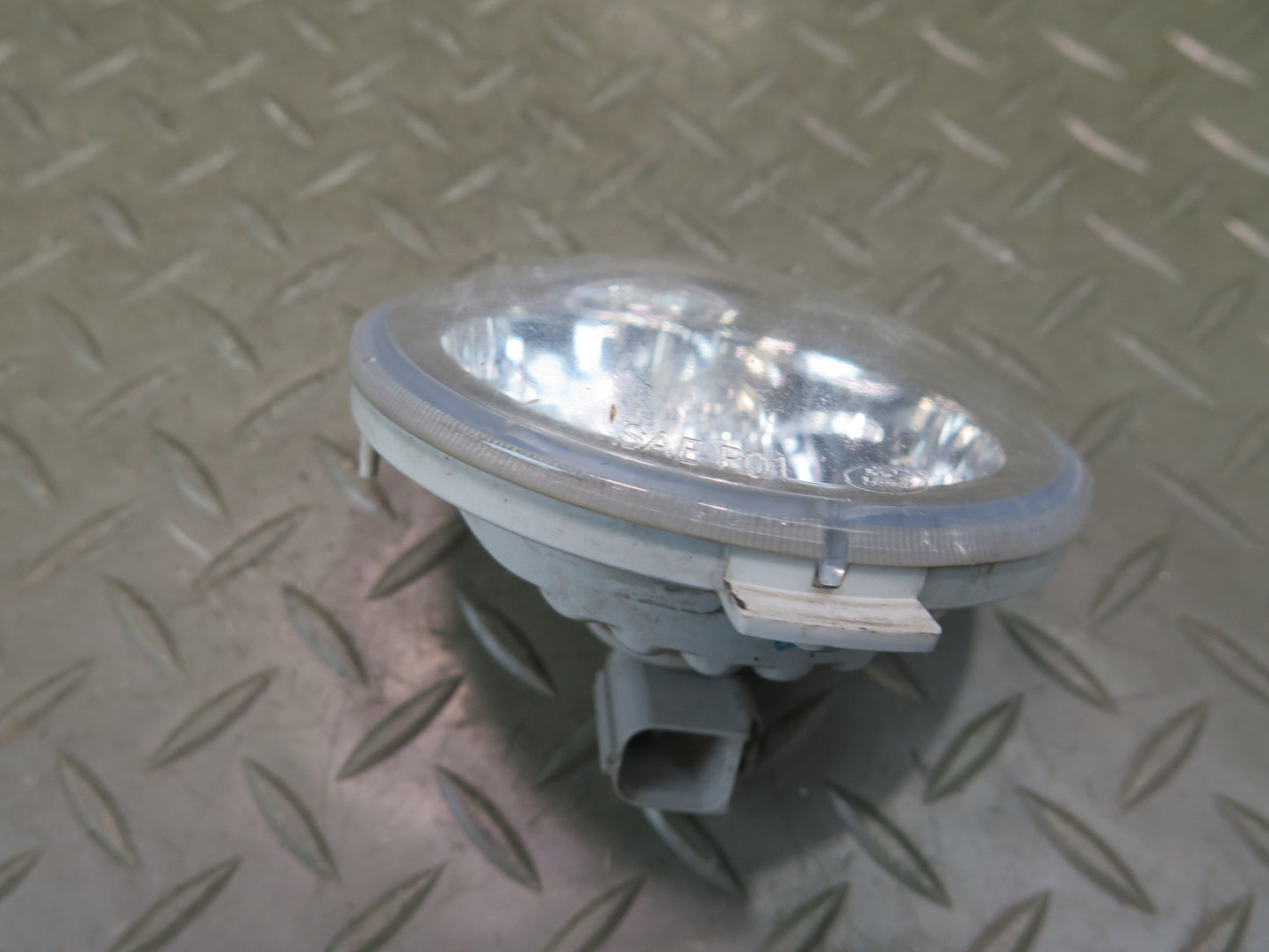 02-05 Ford Thunderbird Set of 2 Front Left & Right Fog Light Lamp OEM
