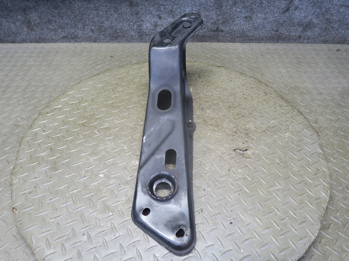 96-98 Nissan Stagea WGC34 RWD Set of 3 Front Right Upper Lower Control Arm OEM