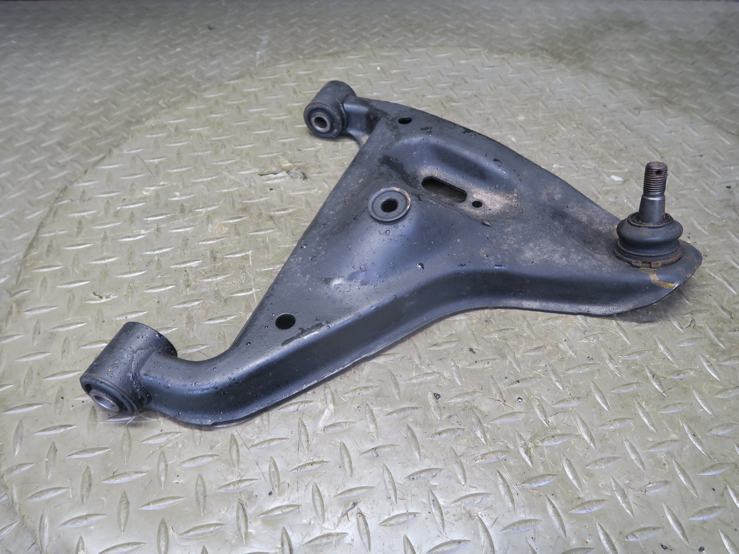 96-98 Nissan Stagea WGC34 RWD Set of 4 Rear Left Upper Lower Control Arm OEM