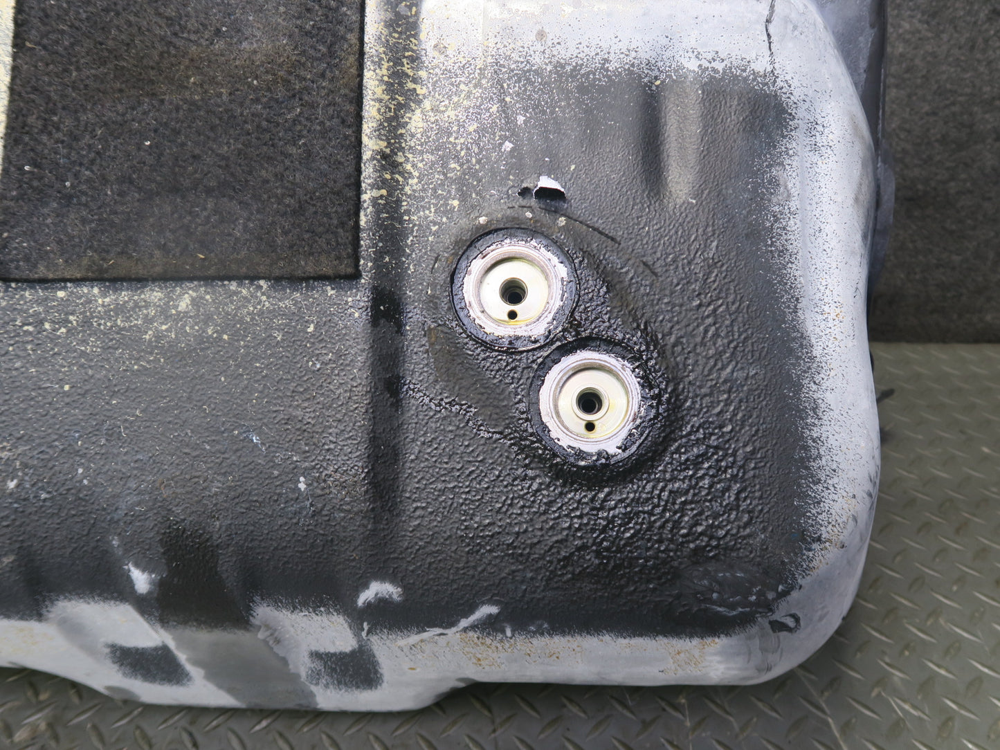 1997 Lexus JZZ31L SC300 Fuel Tank w Filler Neck Set OEM