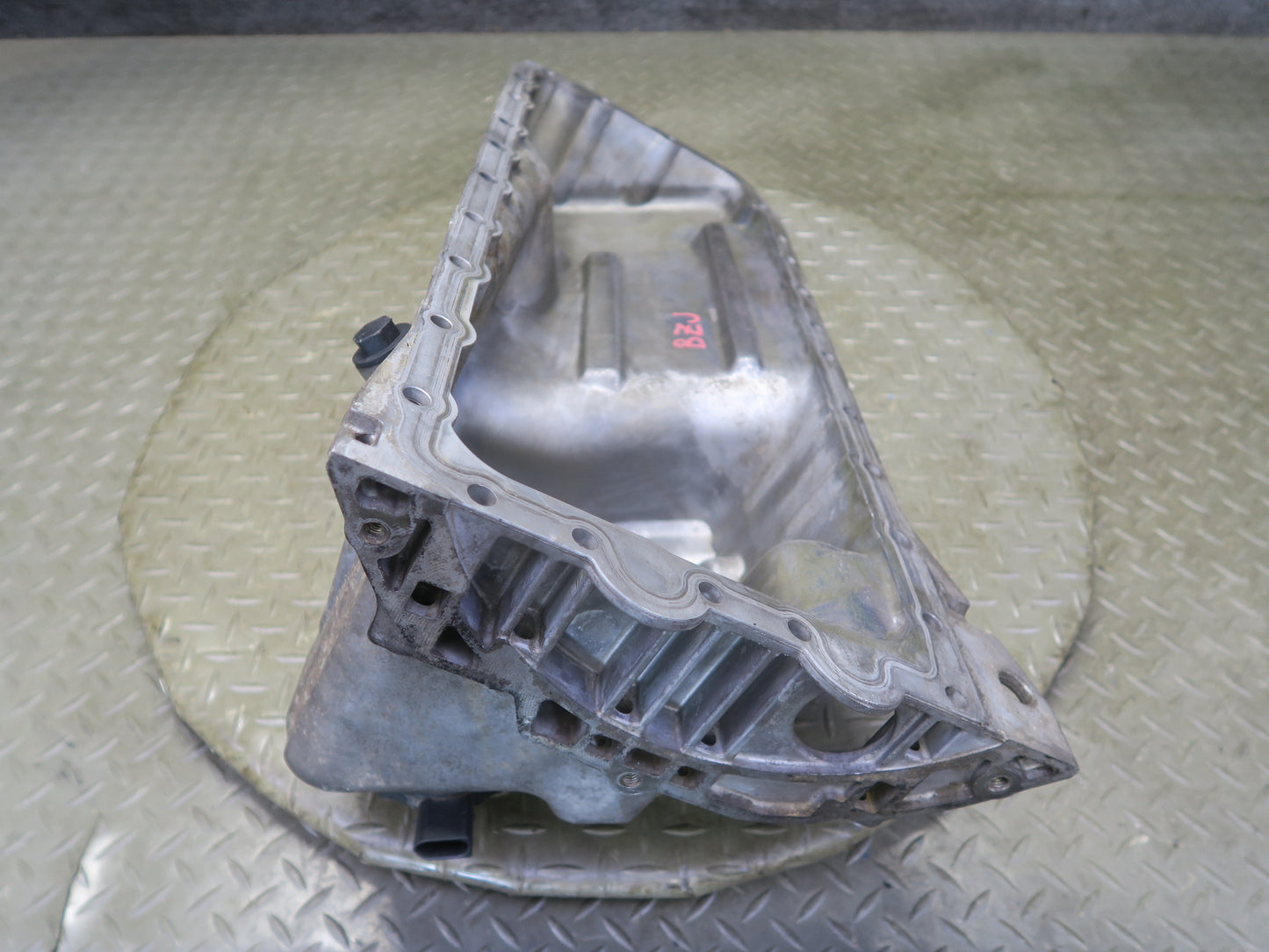 06-08 BMW E85 E86 Z4 3.0L N52 A/T Engine Motor Oil Pan w Sensor 68K Miles OEM