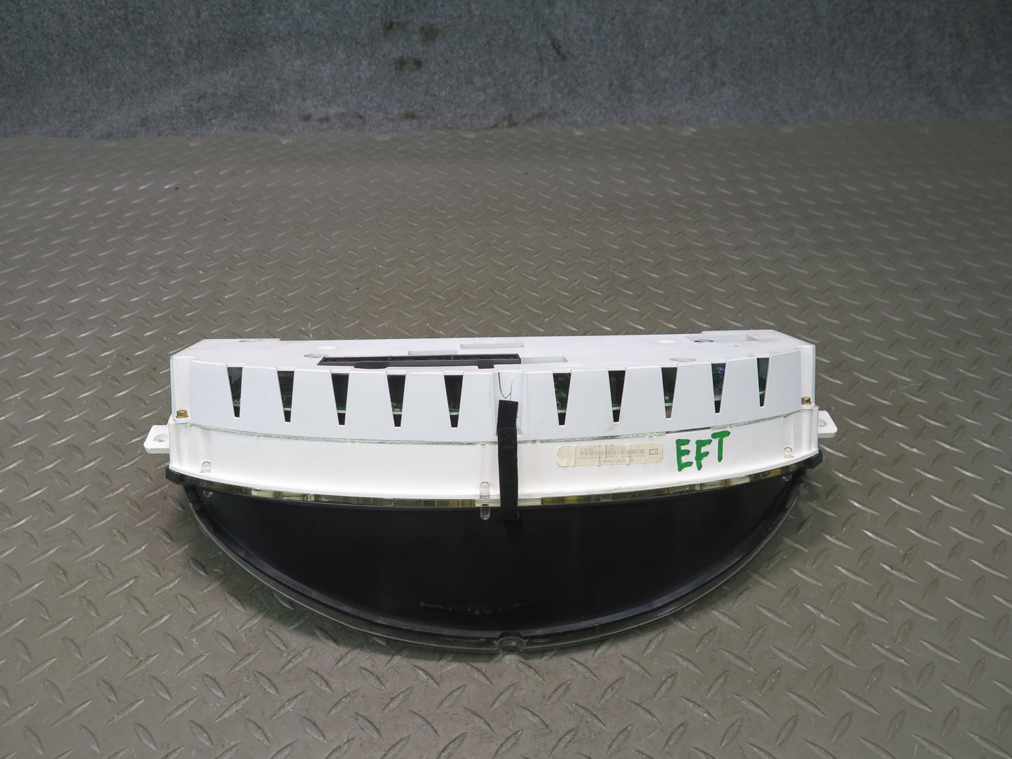 2003 Ford Thunderbird Instrument Cluster Gauge Speedometer 3W6F-10849-CF OEM