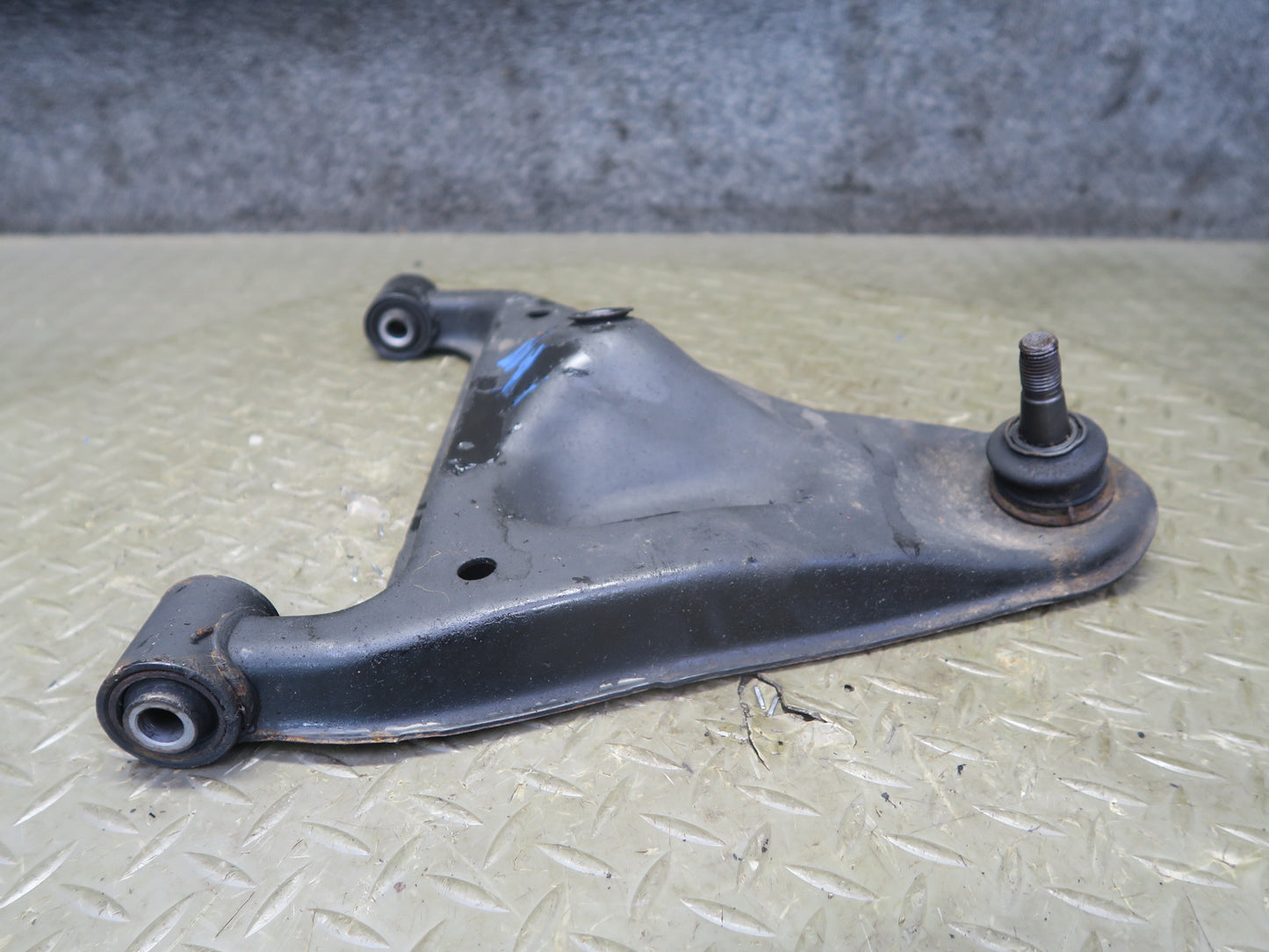96-98 Nissan Stagea WGC34 RWD Set of 4 Rear Right Upper Lower Control Arm OEM