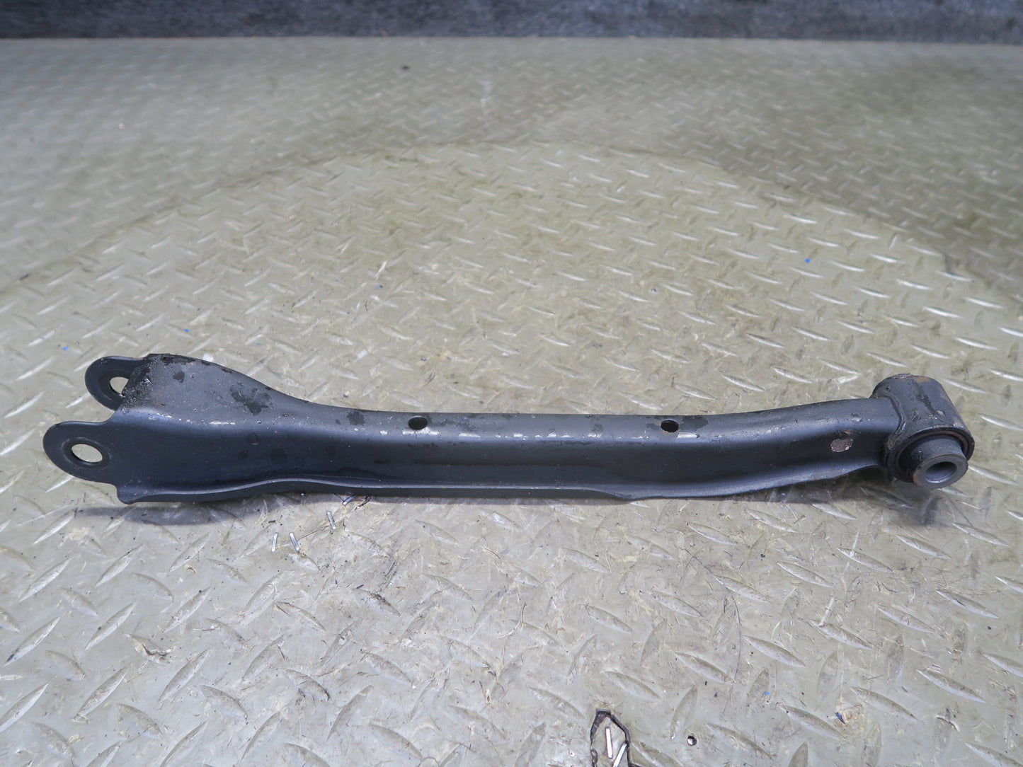 96-98 Nissan Stagea WGC34 RWD Set of 4 Rear Right Upper Lower Control Arm OEM