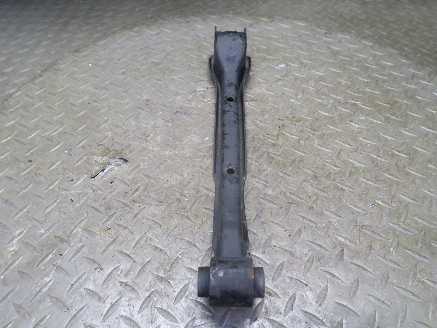 96-98 Nissan Stagea WGC34 RWD Set of 4 Rear Right Upper Lower Control Arm OEM