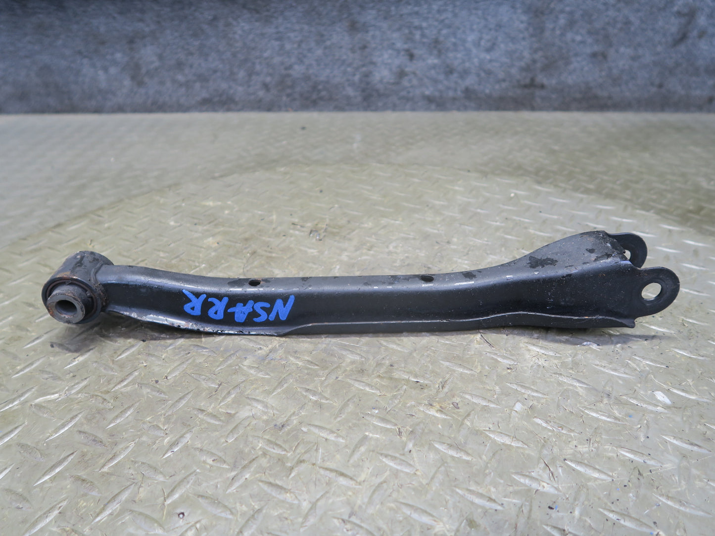 96-98 Nissan Stagea WGC34 RWD Set of 4 Rear Right Upper Lower Control Arm OEM