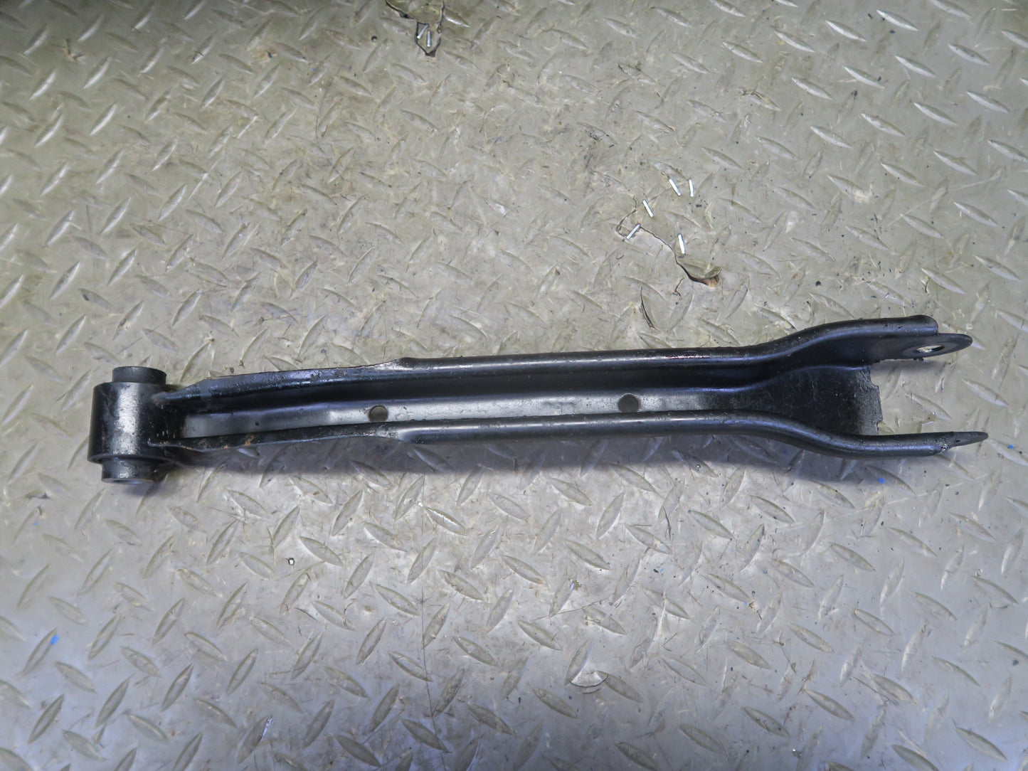 96-98 Nissan Stagea WGC34 RWD Set of 4 Rear Right Upper Lower Control Arm OEM