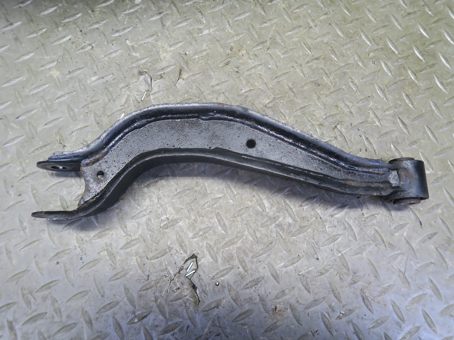 96-98 Nissan Stagea WGC34 RWD Set of 4 Rear Right Upper Lower Control Arm OEM