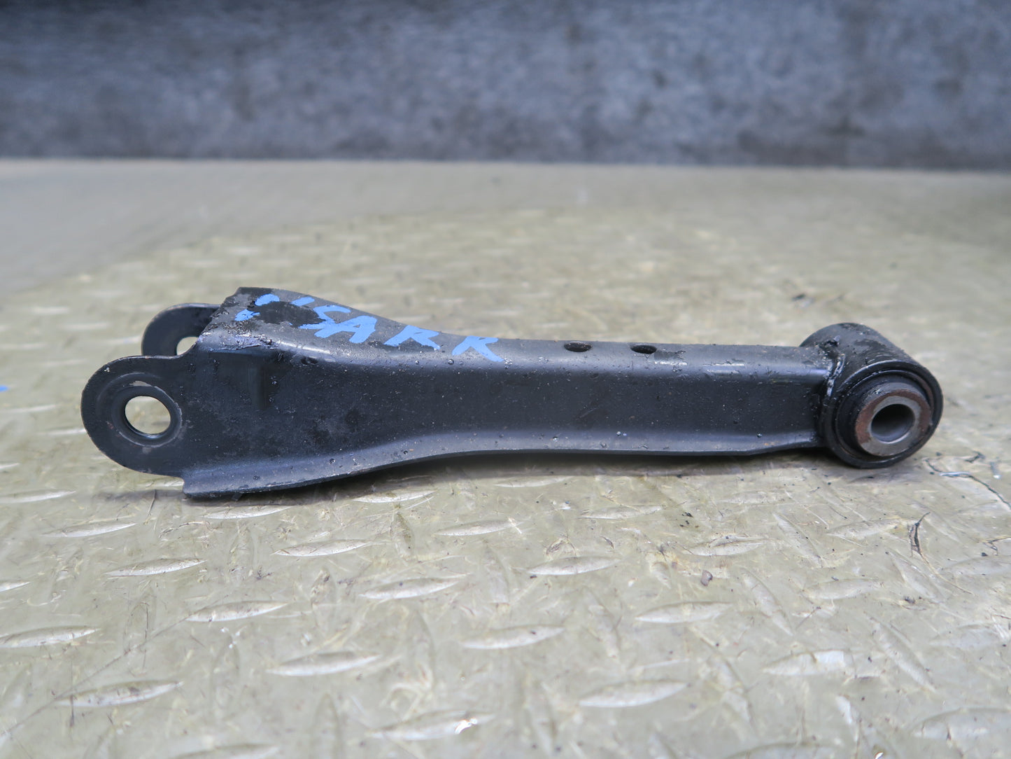 96-98 Nissan Stagea WGC34 RWD Set of 4 Rear Right Upper Lower Control Arm OEM