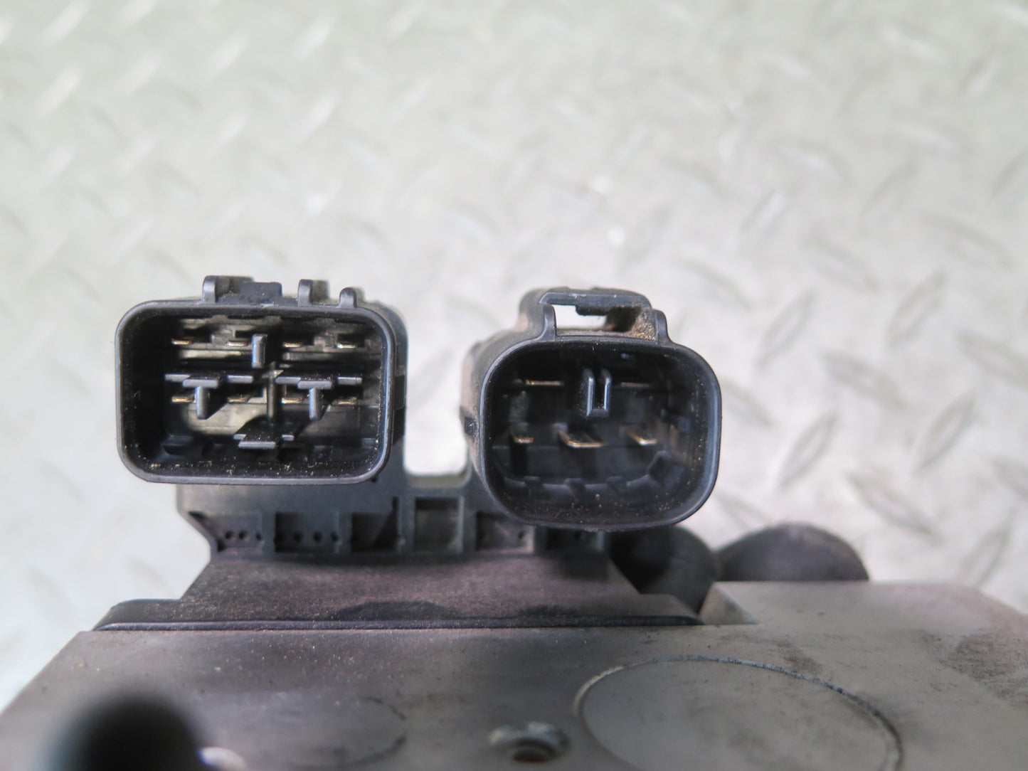 97-00 Lexus JZZ31L SC400 SC300 Anti Lock Brake ABS Pump Module OEM