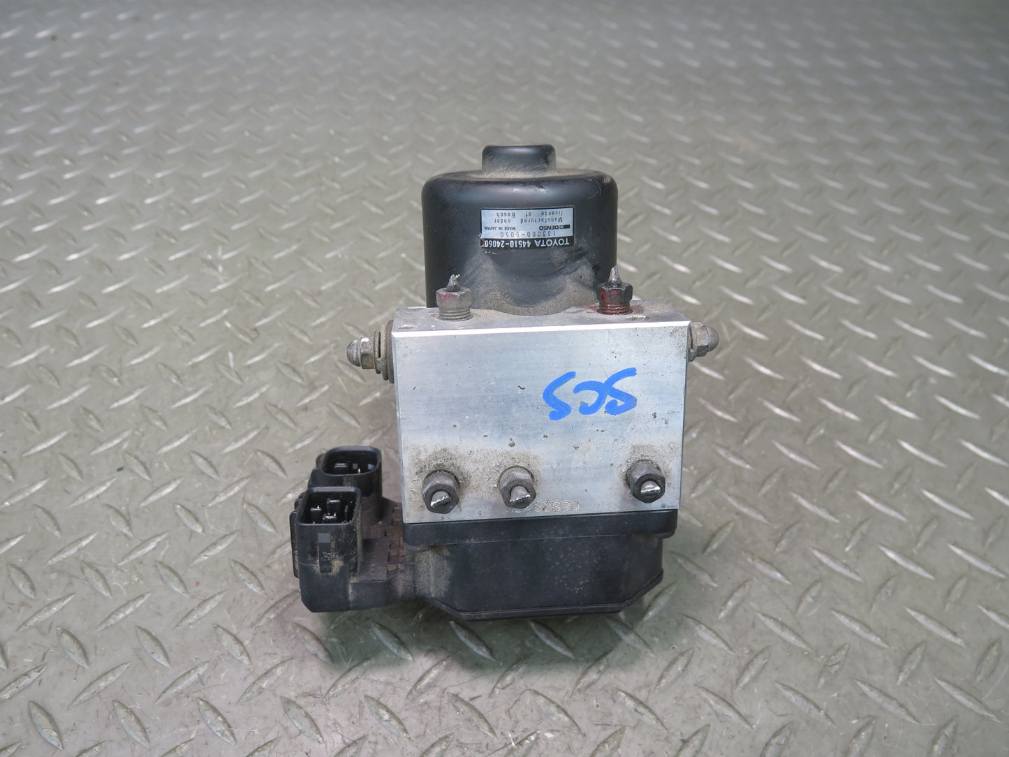 97-00 Lexus JZZ31L SC400 SC300 Anti Lock Brake ABS Pump Module OEM