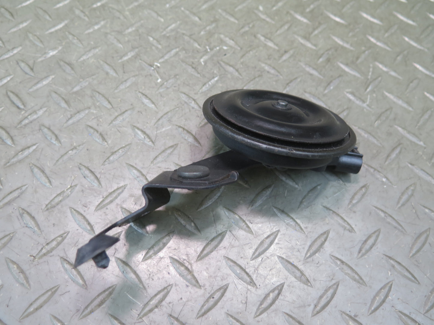 92-00 Lexus JZZ31L SC400 SC300 Alarm Horn Beep Signal Note Tone OEM