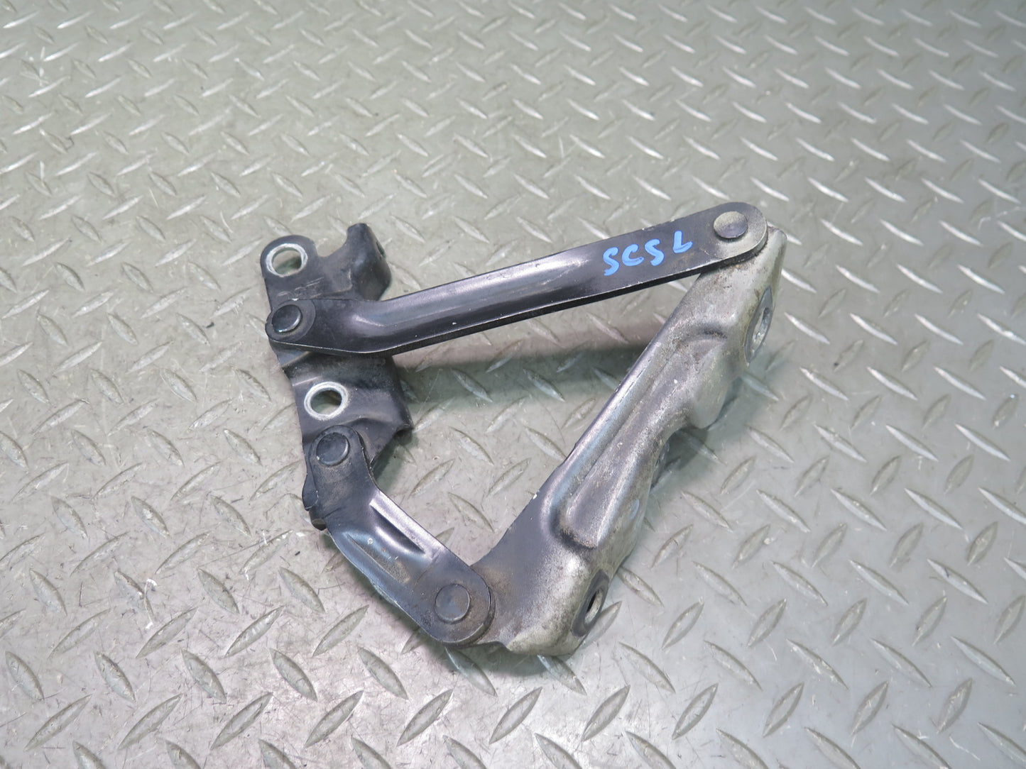 92-00 Lexus JZZ31L SC400 SC300 Set of 2 Front Left & Right Hood Hinge OEM