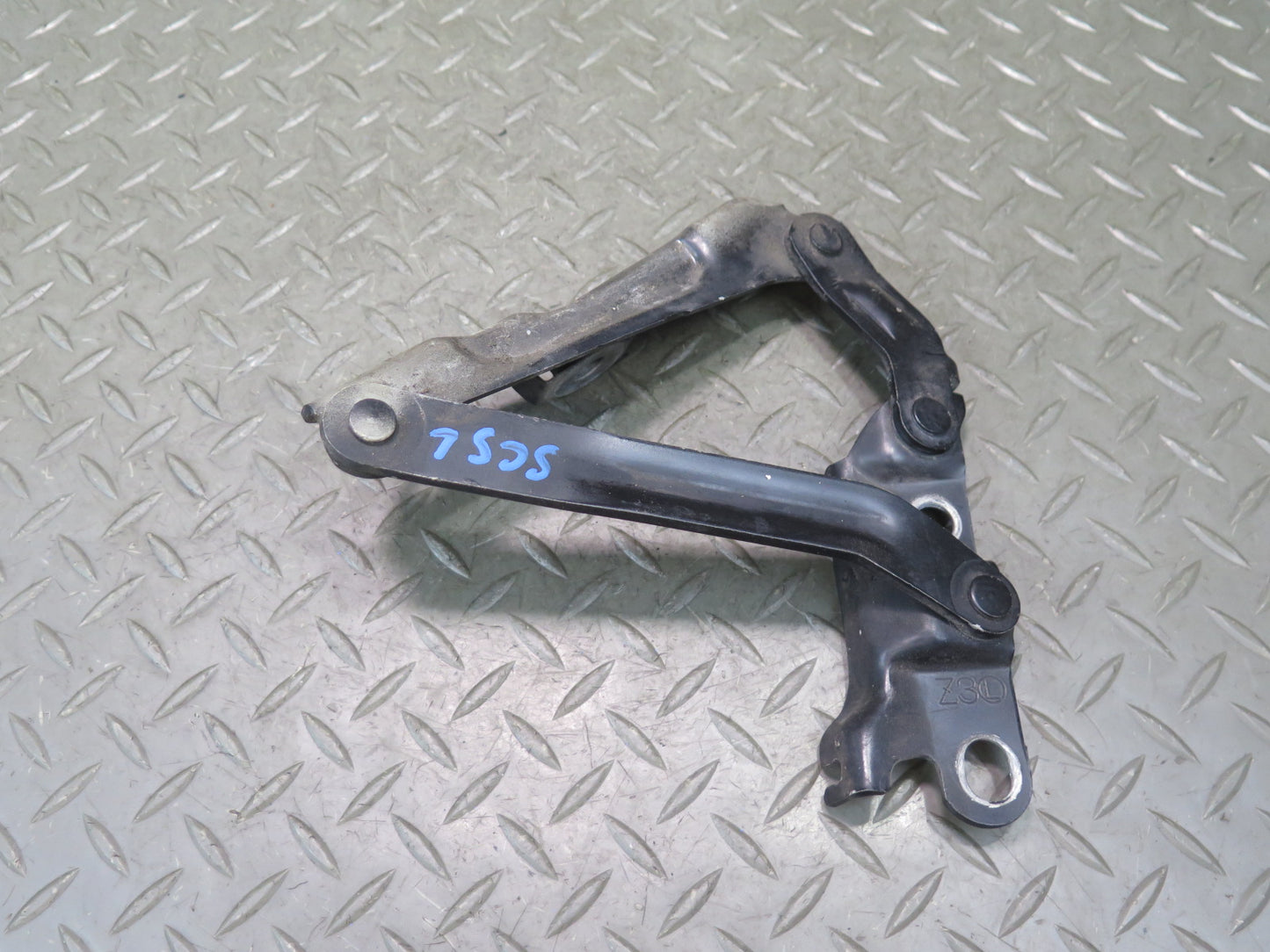92-00 Lexus JZZ31L SC400 SC300 Set of 2 Front Left & Right Hood Hinge OEM