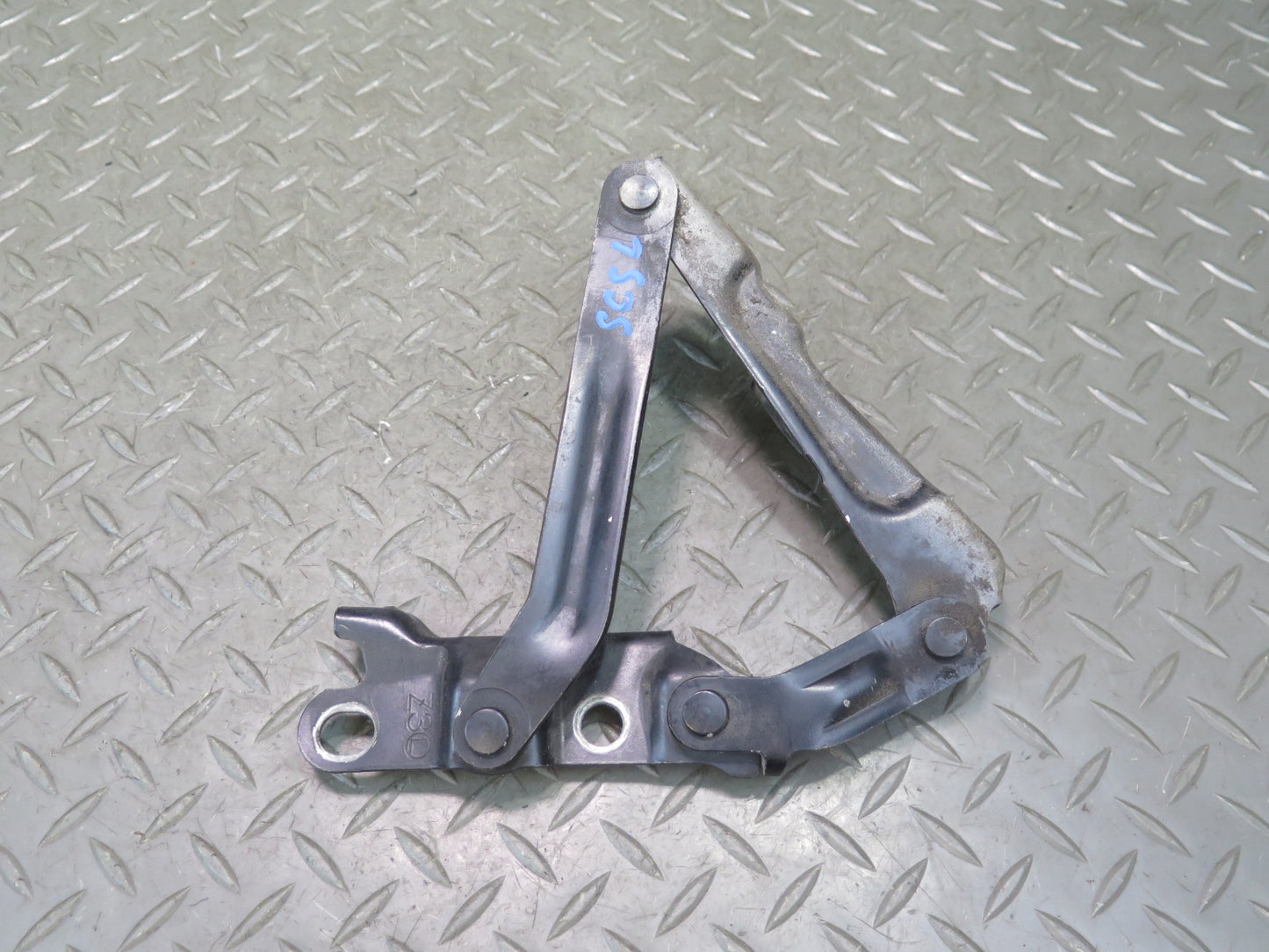 92-00 Lexus JZZ31L SC400 SC300 Set of 2 Front Left & Right Hood Hinge OEM