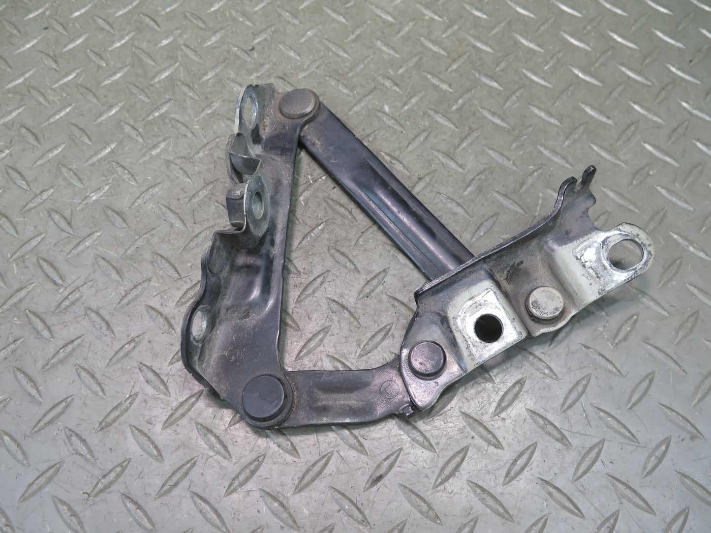 92-00 Lexus JZZ31L SC400 SC300 Set of 2 Front Left & Right Hood Hinge OEM