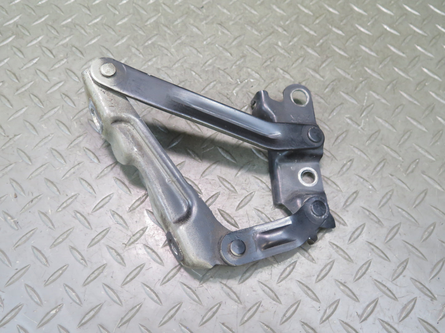 92-00 Lexus JZZ31L SC400 SC300 Set of 2 Front Left & Right Hood Hinge OEM