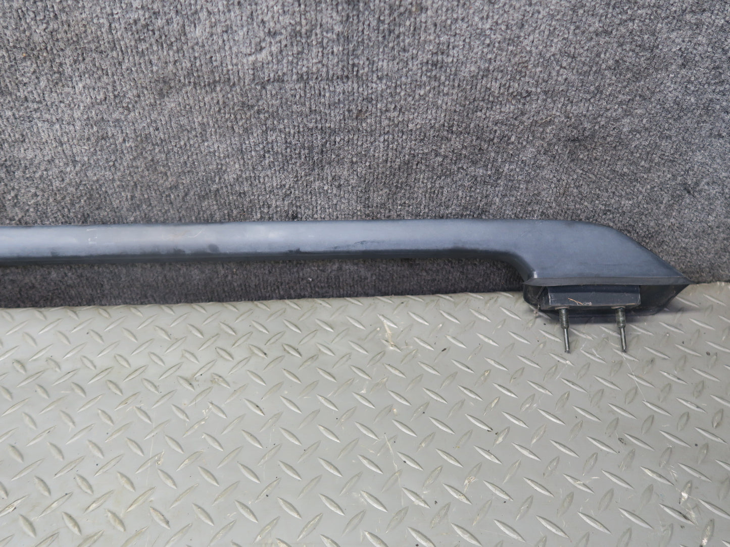 96-98 Nissan Stagea WGC34 Left & Right Cargo Luggage Roof Rack Rail Set OEM