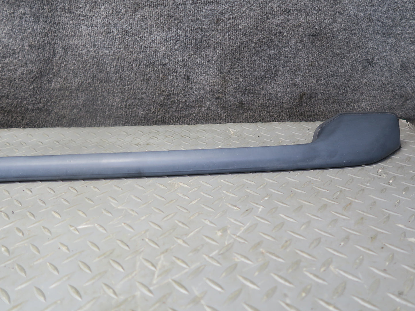 96-98 Nissan Stagea WGC34 Left & Right Cargo Luggage Roof Rack Rail Set OEM