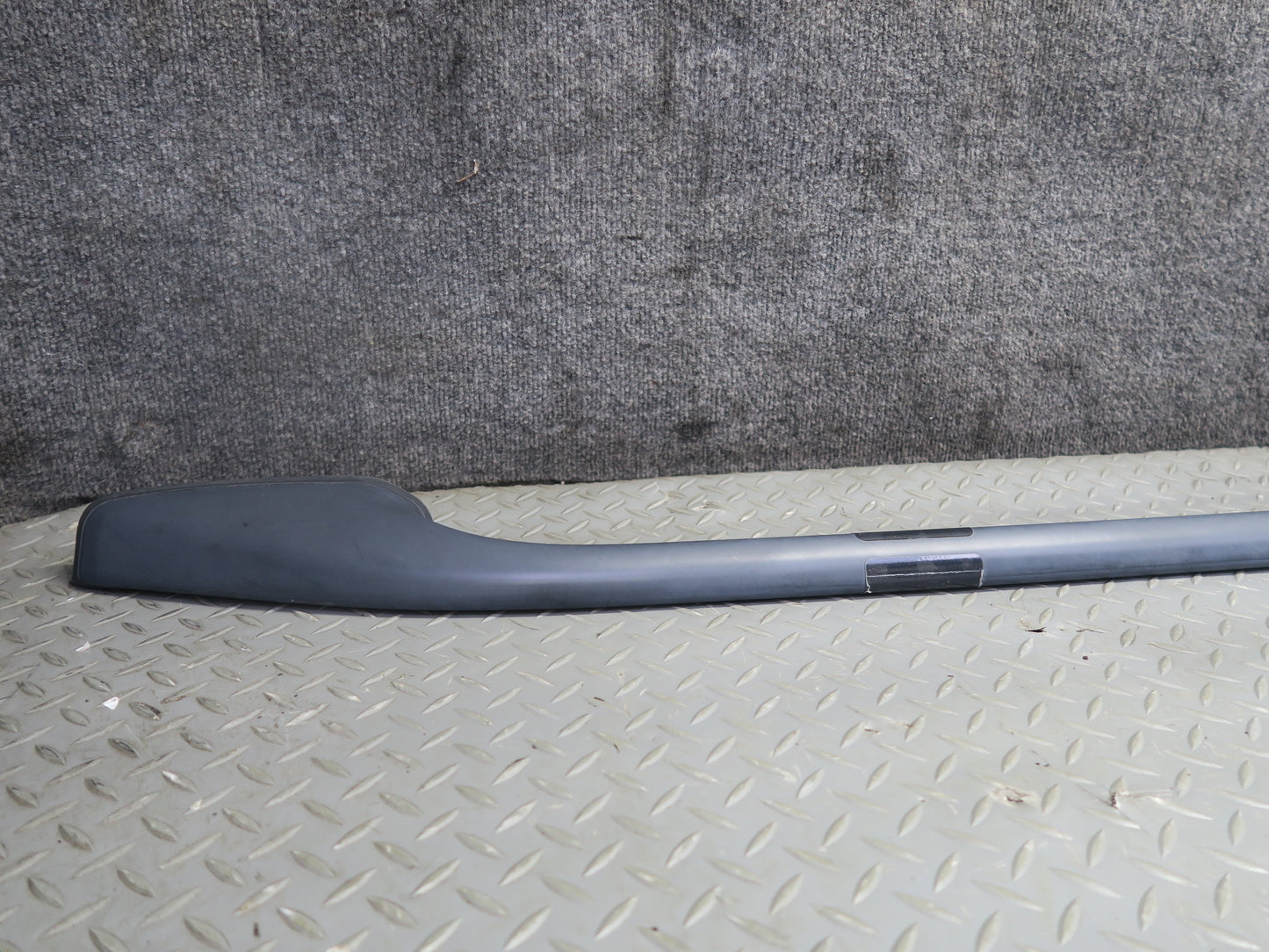 96-98 Nissan Stagea WGC34 Left & Right Cargo Luggage Roof Rack Rail Set OEM