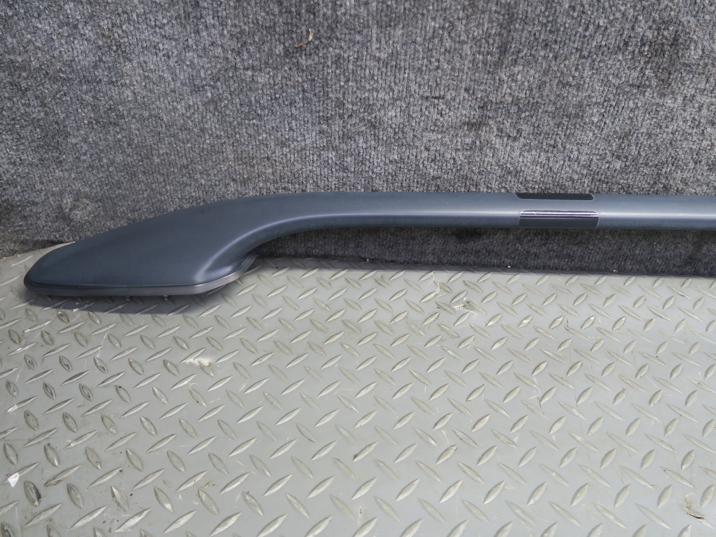 96-98 Nissan Stagea WGC34 Left & Right Cargo Luggage Roof Rack Rail Set OEM