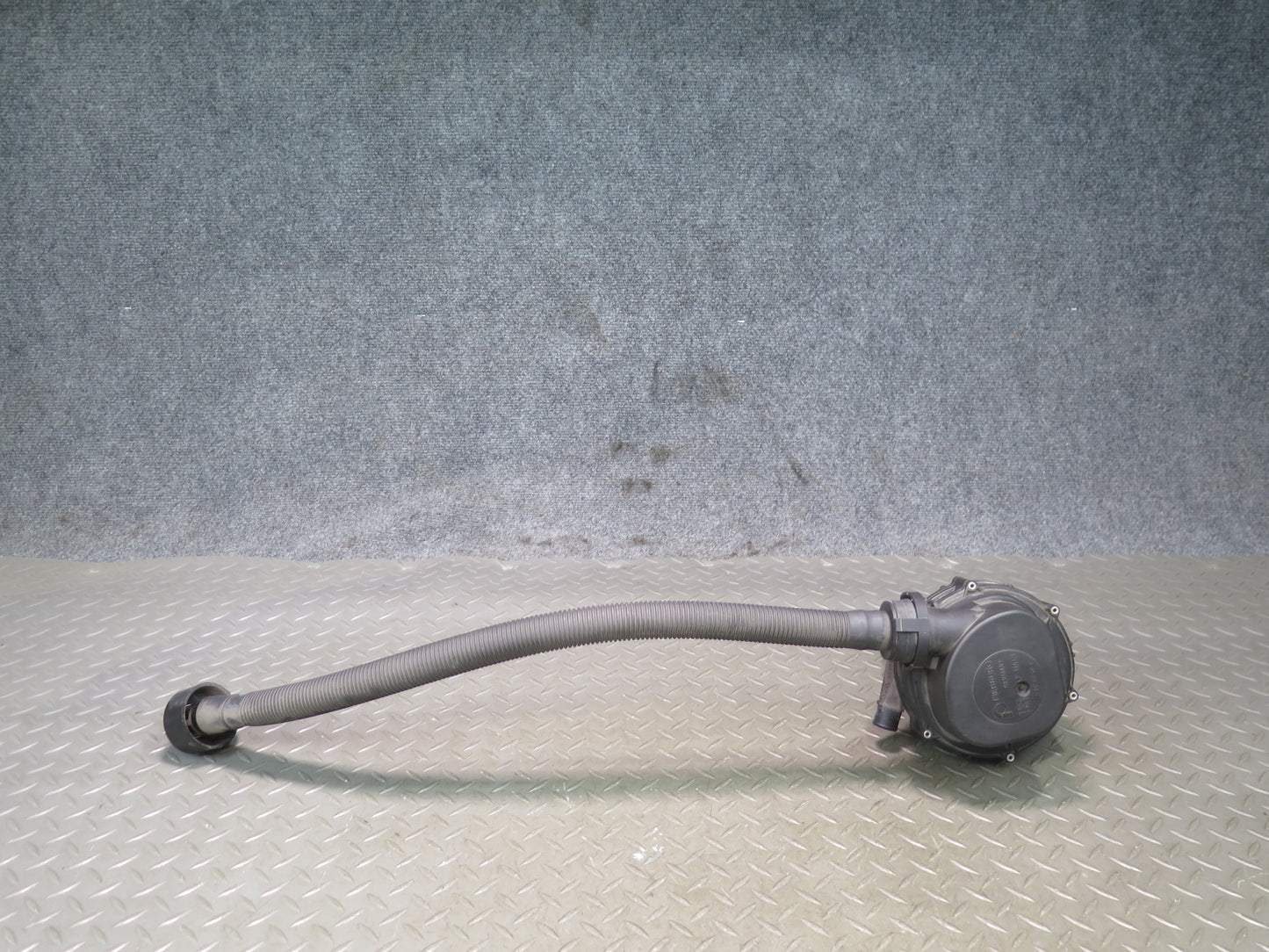 96-99 BMW E36 328iC 2.8L M52 Engine Secondary Air Injection Smog Pump OEM