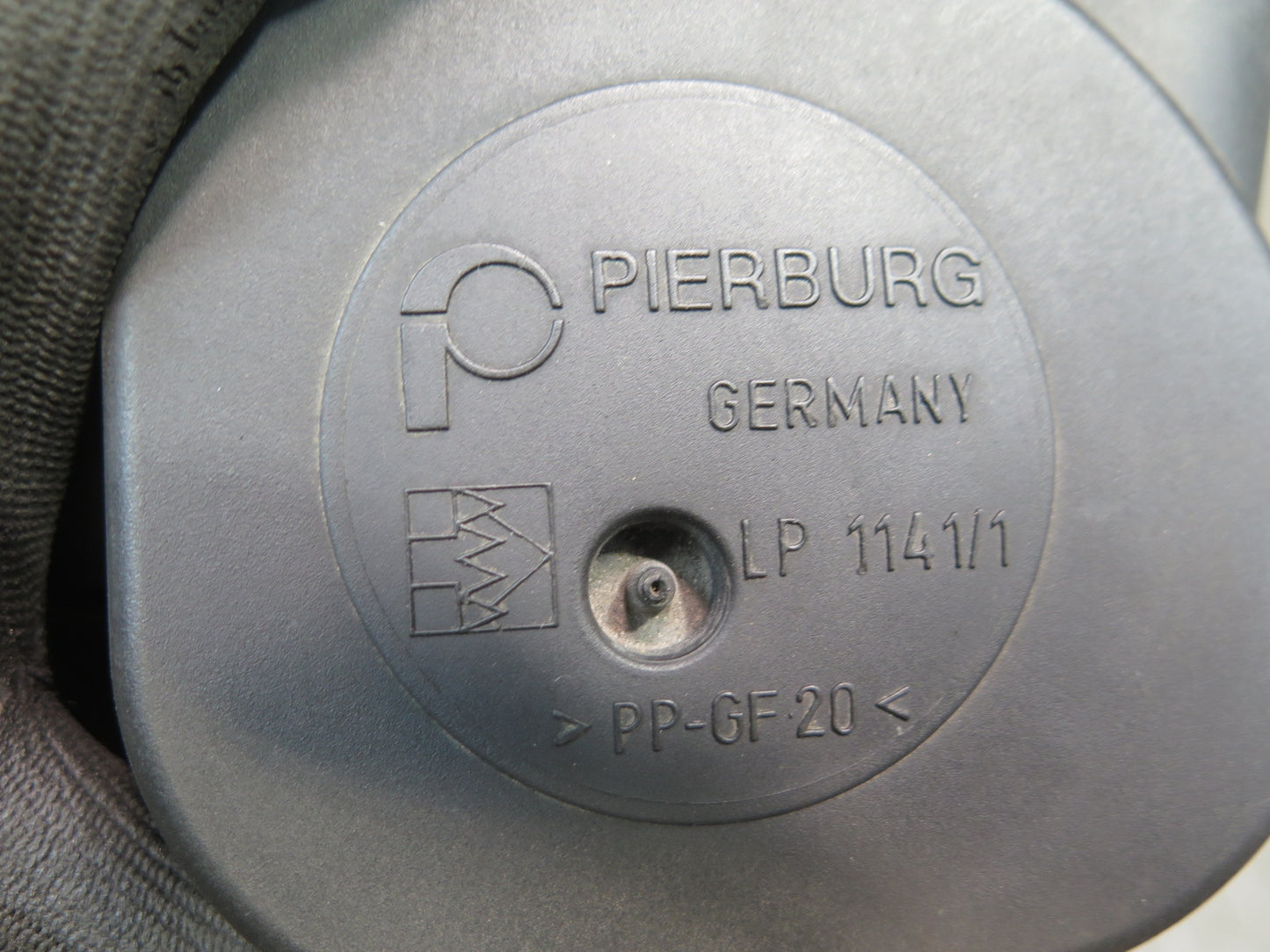 96-99 BMW E36 328iC 2.8L M52 Engine Secondary Air Injection Smog Pump OEM