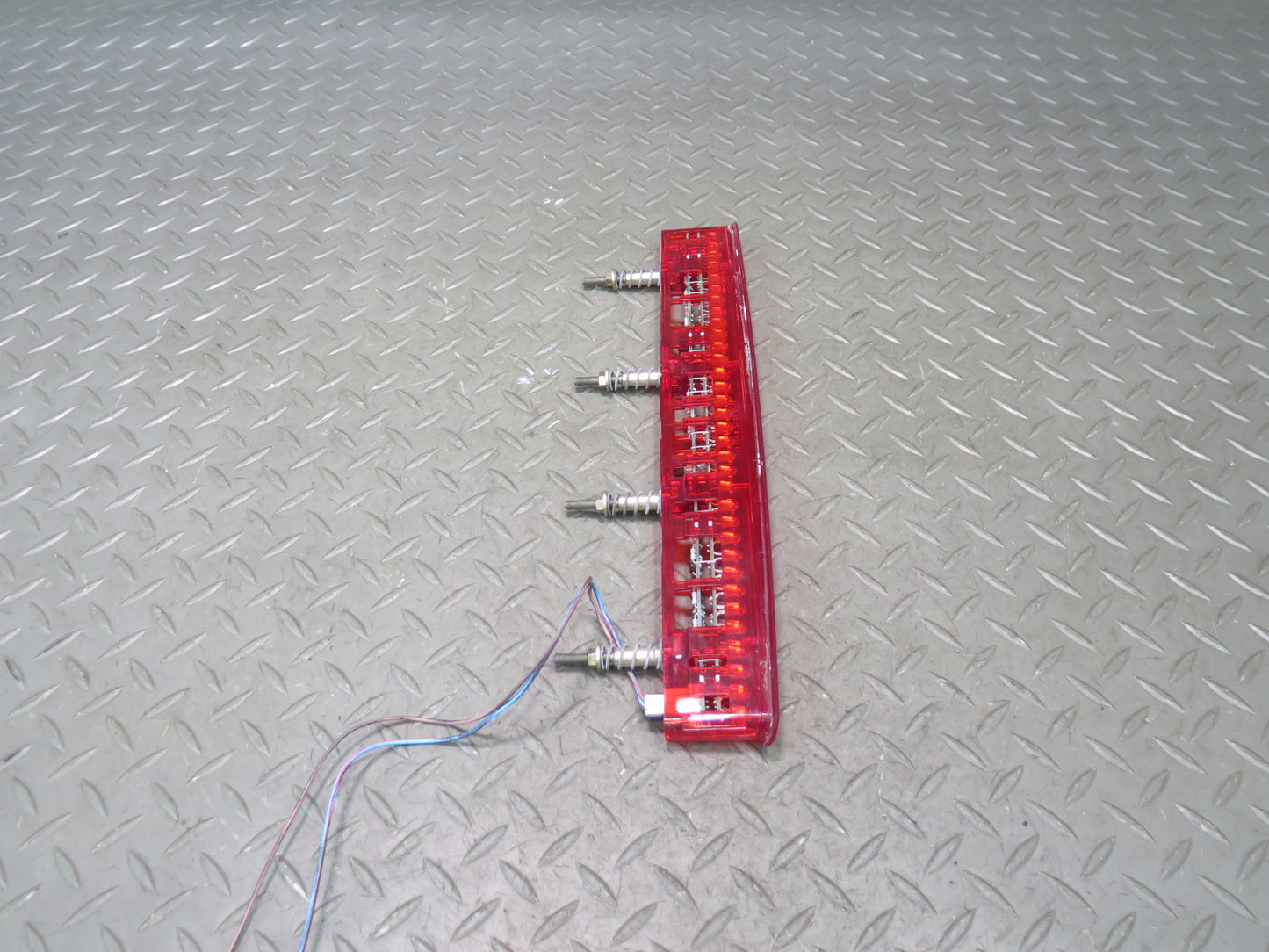 96-99 BMW E36 328iC Convertible Rear Center Third Brake Light Lamp OEM