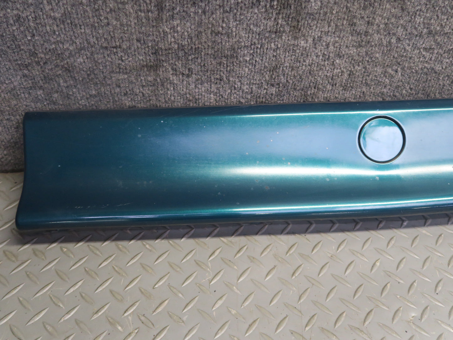 94-99 BMW E36 328iC 2-DOOR M-tech Set of 2 Side Skirt Rocker Panel Molding OEM