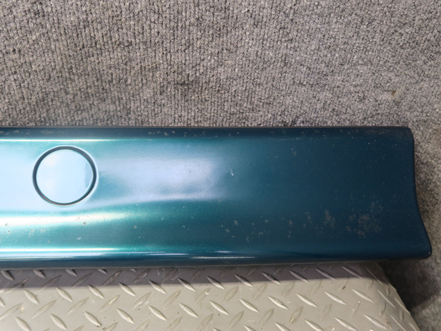 94-99 BMW E36 328iC 2-DOOR M-tech Set of 2 Side Skirt Rocker Panel Molding OEM