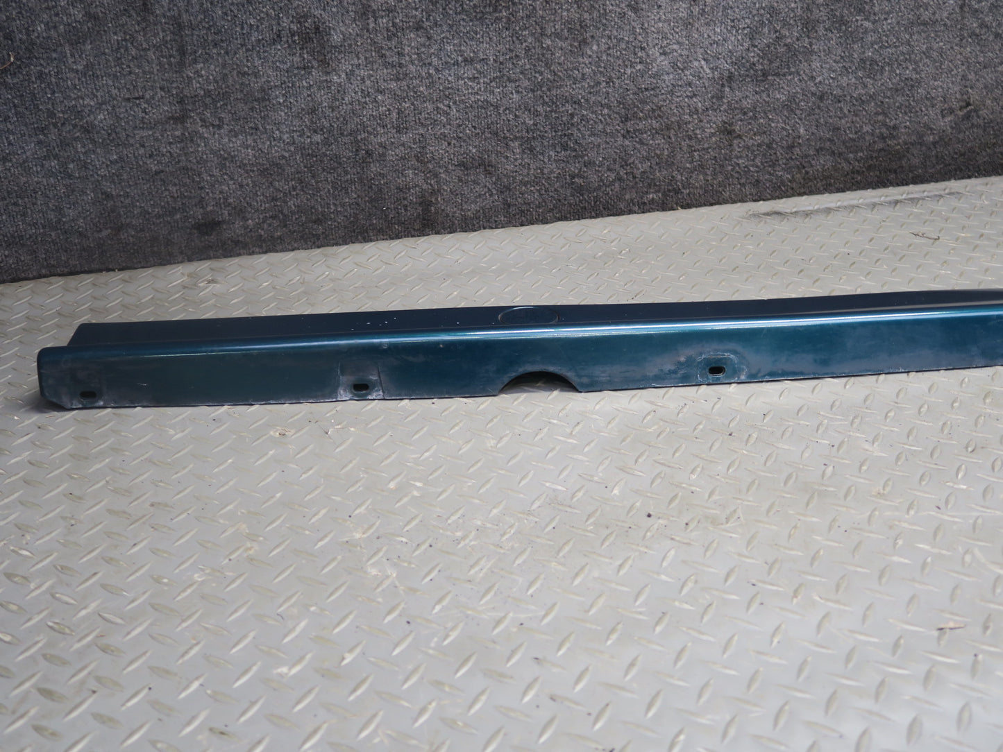 94-99 BMW E36 328iC 2-DOOR M-tech Set of 2 Side Skirt Rocker Panel Molding OEM