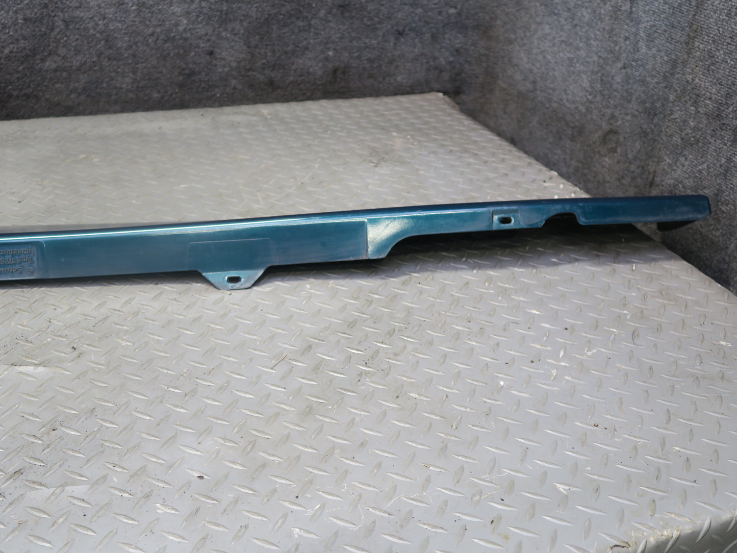 94-99 BMW E36 328iC 2-DOOR M-tech Set of 2 Side Skirt Rocker Panel Molding OEM