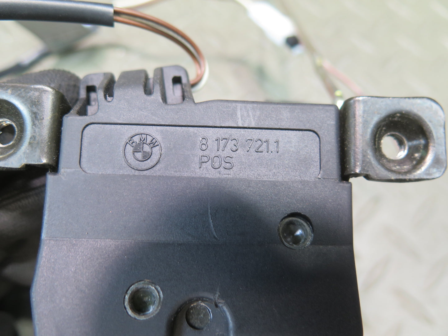 94-99 BMW E36 328iC Convertible Rear Trunk Lid Lock Latch Actuator 8173721 OEM