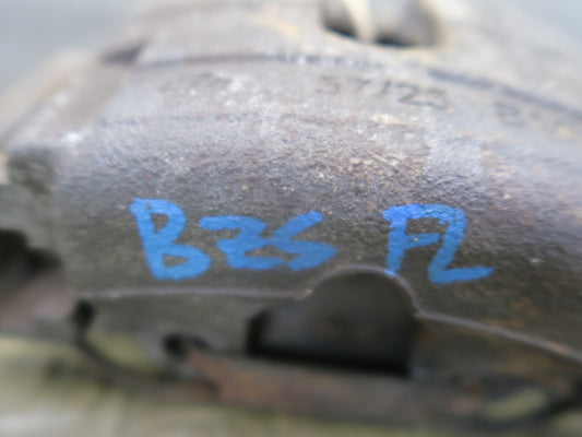 06-08 BMW E85 Z4 N52 3.0si RWD Set of 2 Front Left & Right Brake Caliper OEM