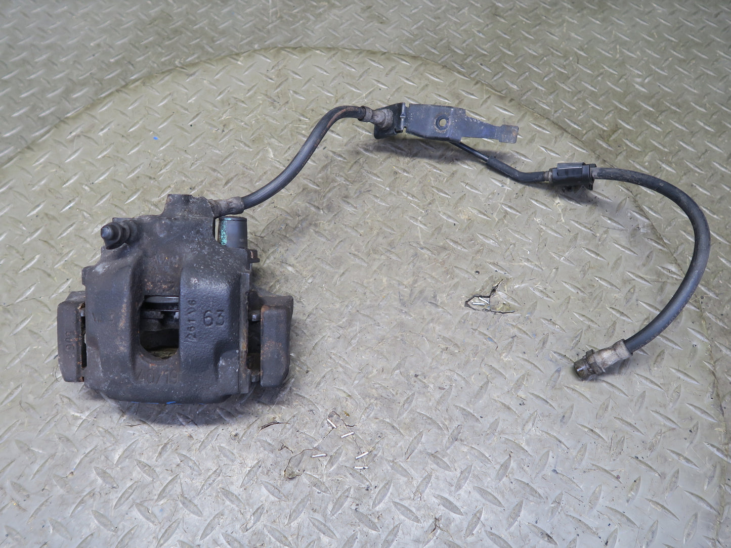 03-08 BMW E85 E86 Z4 3.0L RWD Rear Left Brake Caliper OEM