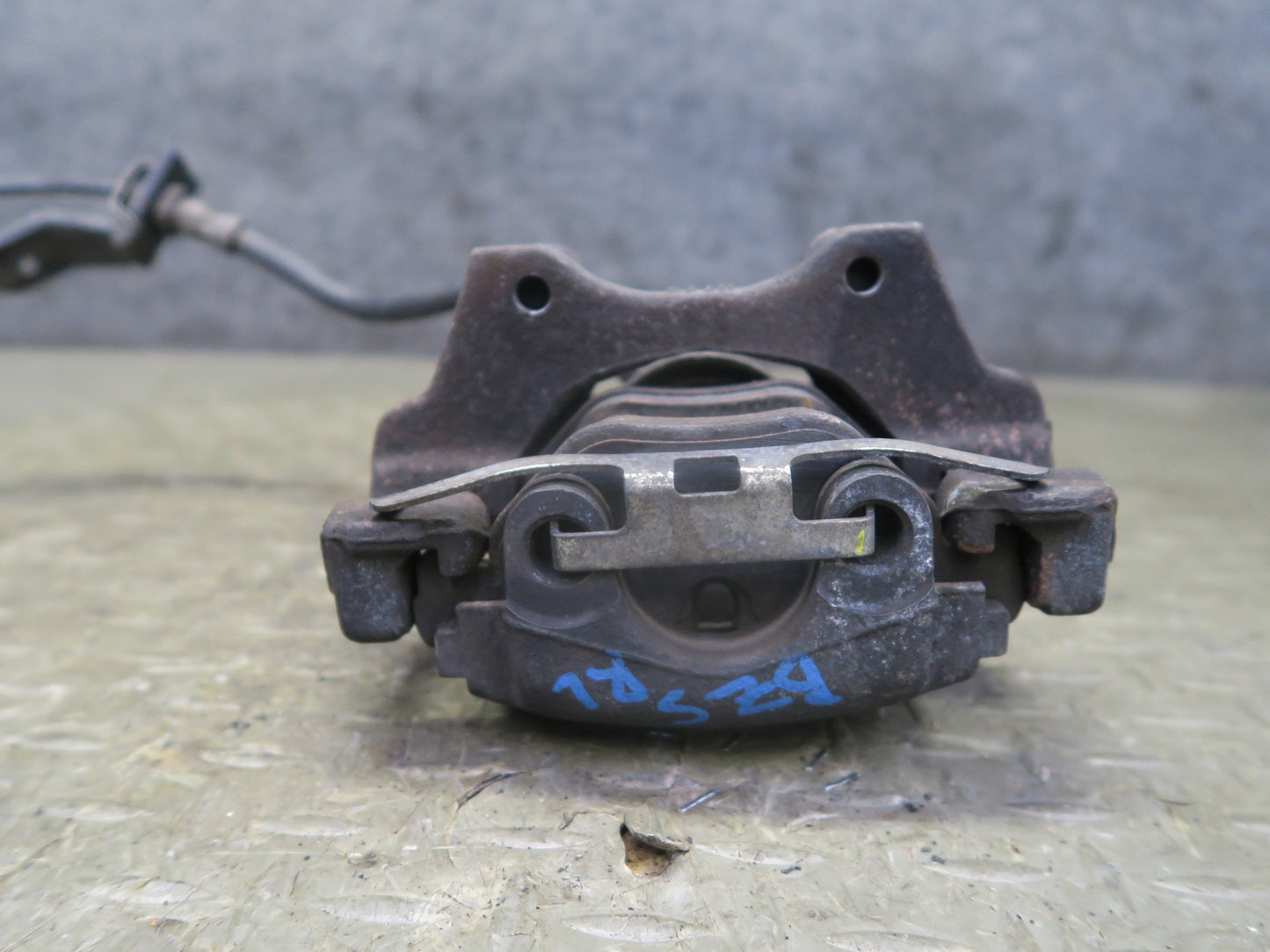 03-08 BMW E85 E86 Z4 3.0L RWD Rear Left Brake Caliper OEM