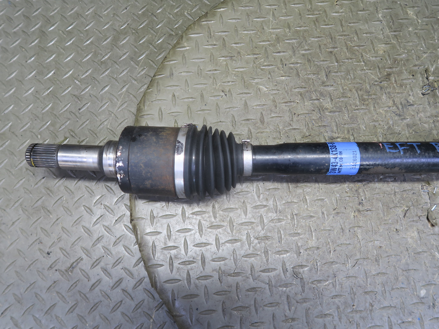 02-05 Ford Thunderbird Rear Right Suspension Axle Shaft 3W43-4K138-BA OEM