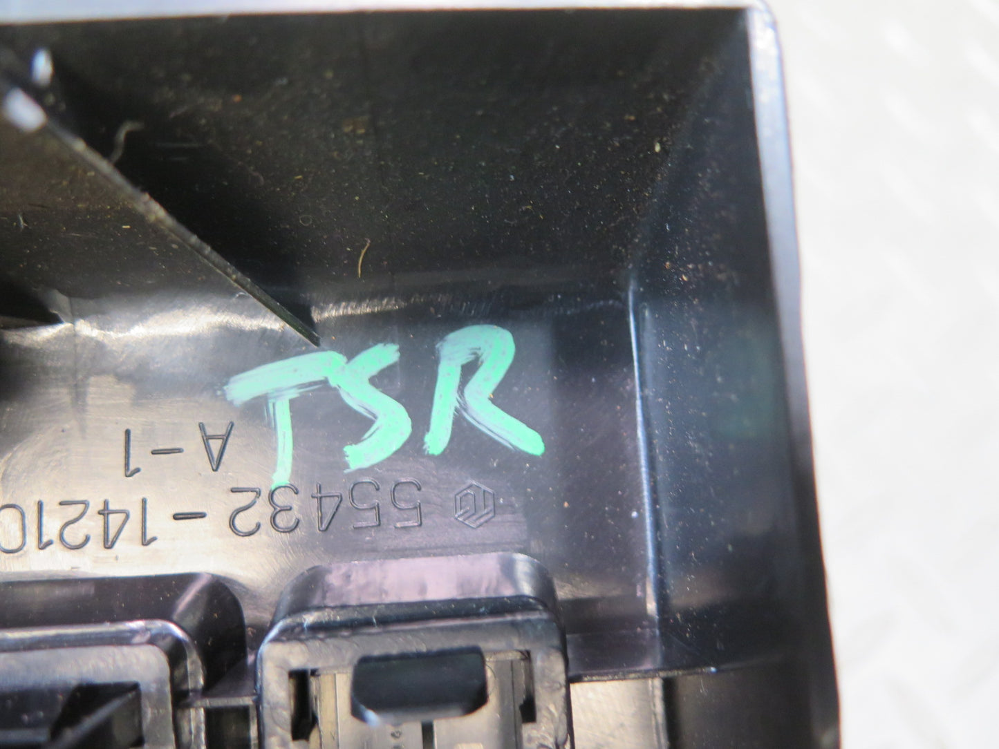 86-89 Toyota Supra MA70L Cruise Fog Defrost Button Switch 55432-14210 OEM