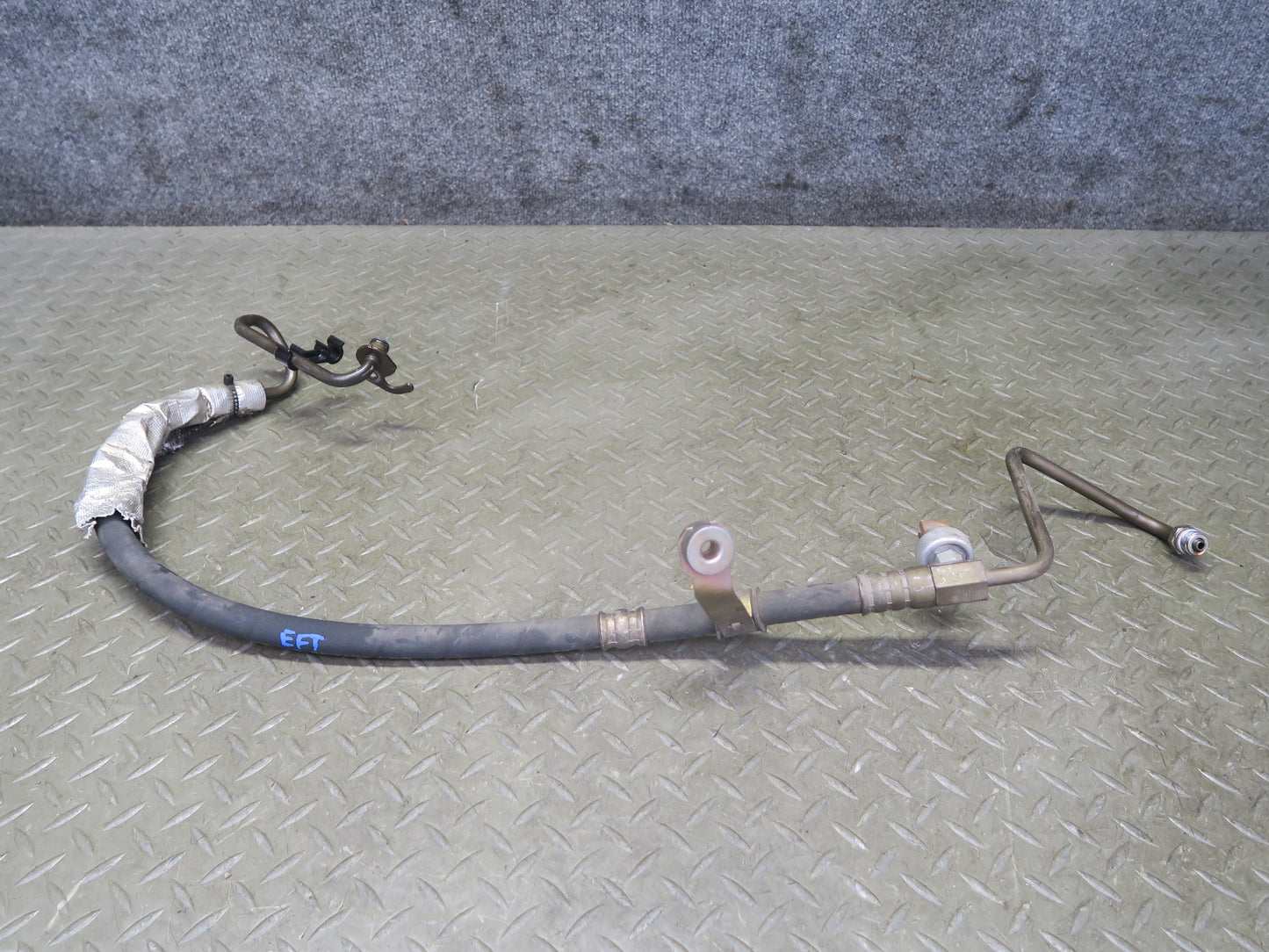 02-05 Ford Thunderbird Set of 2 Power Steering Hose Pipe Line OEM