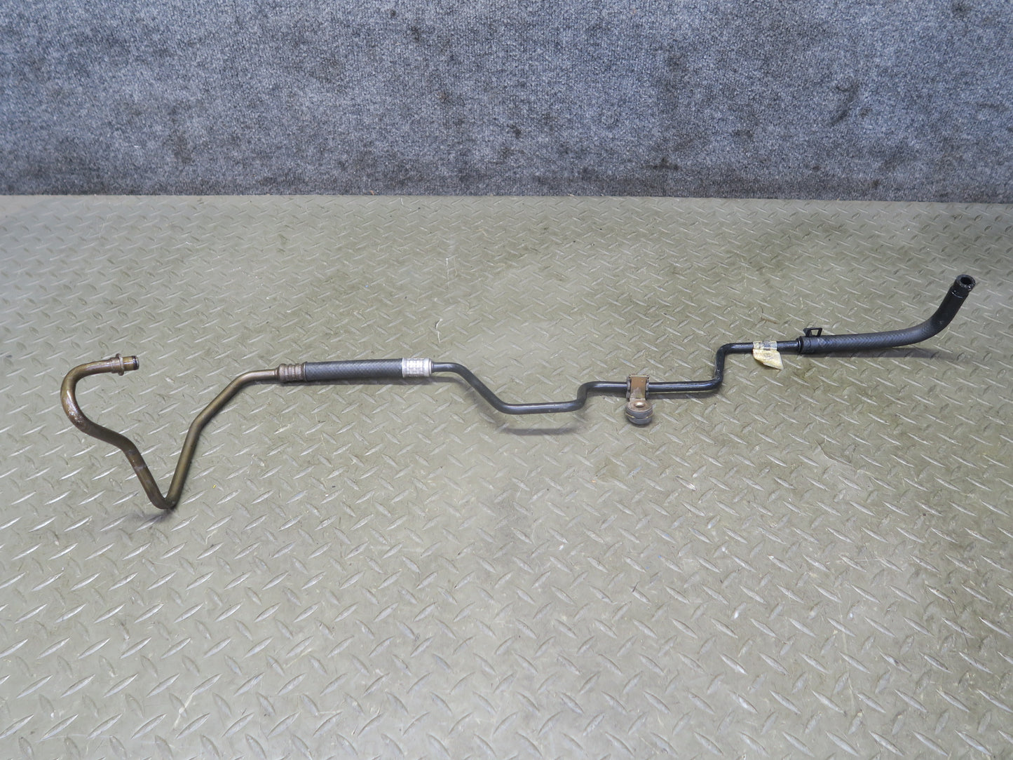 02-05 Ford Thunderbird Set of 2 Power Steering Hose Pipe Line OEM