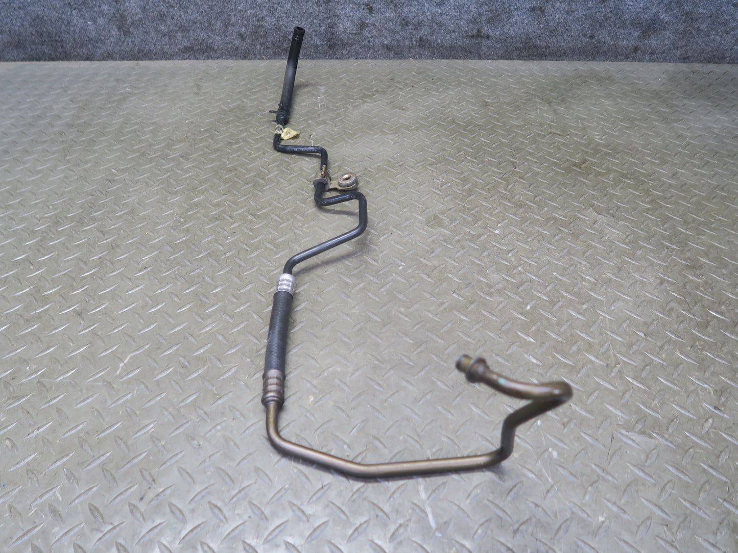 02-05 Ford Thunderbird Set of 2 Power Steering Hose Pipe Line OEM