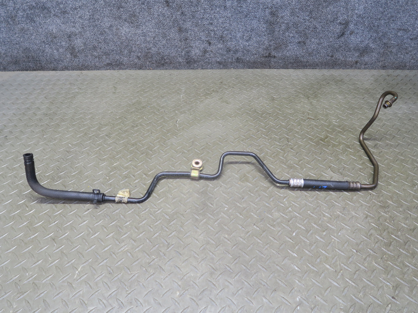 02-05 Ford Thunderbird Set of 2 Power Steering Hose Pipe Line OEM