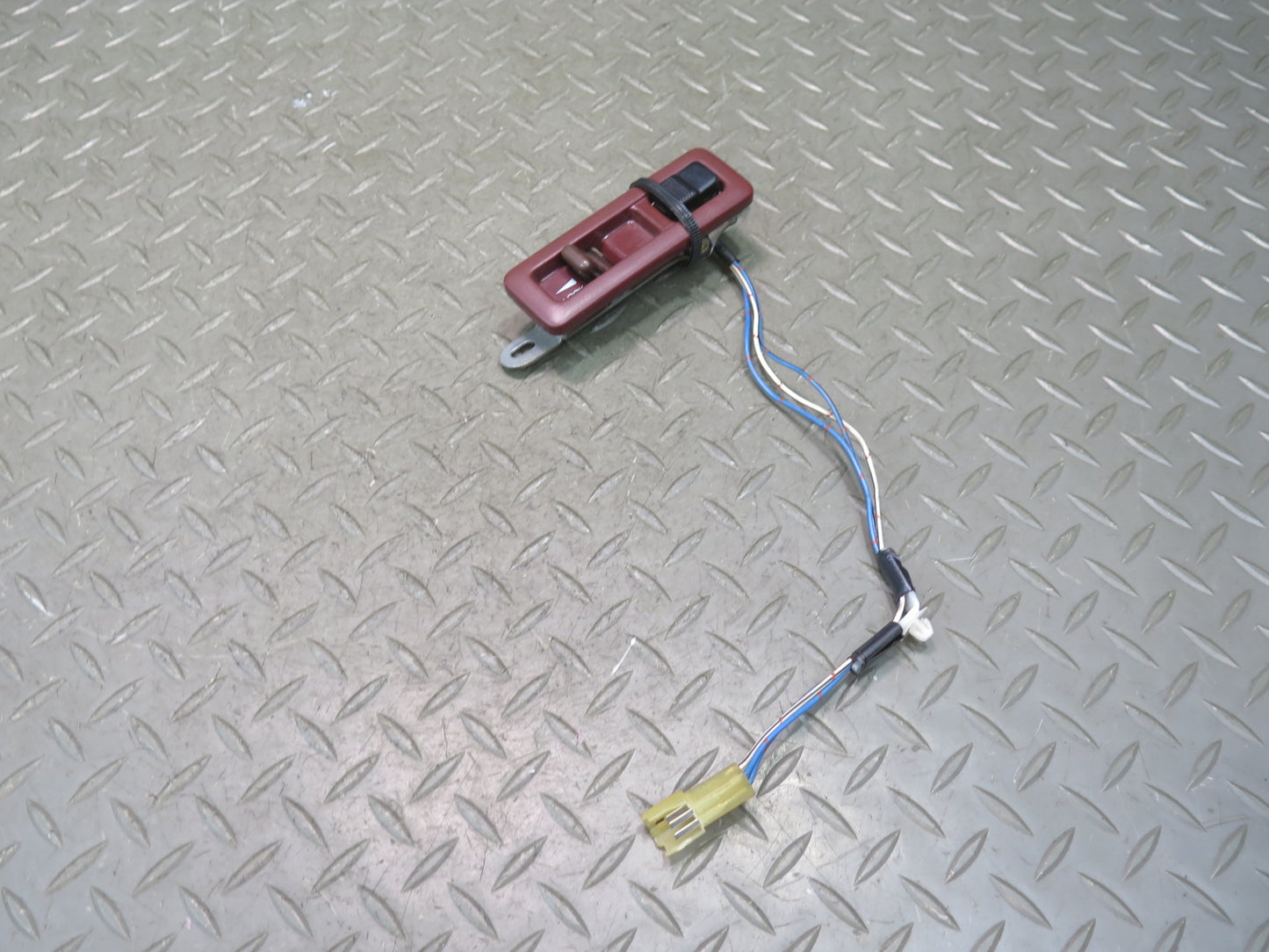 86-92 Toyota Supra MA70L Front Right Passenger Door Lock Switch OEM