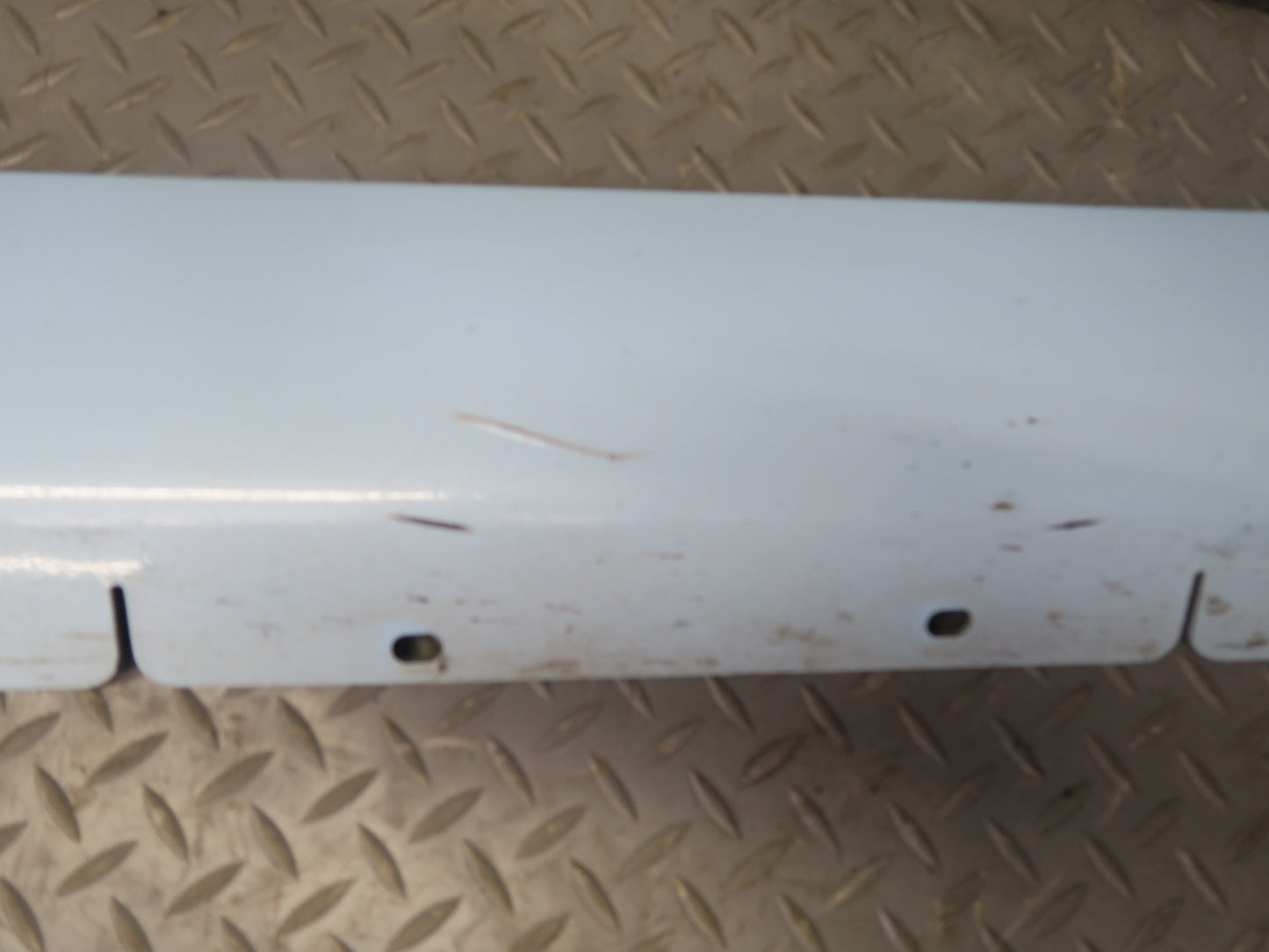 02-05 Ford Thunderbird Set of 2 Left & Right Side Skirt Rocker Panel Molding OEM